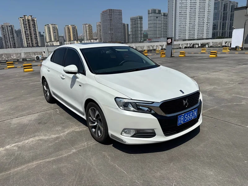 DS 5LS — фото 3
