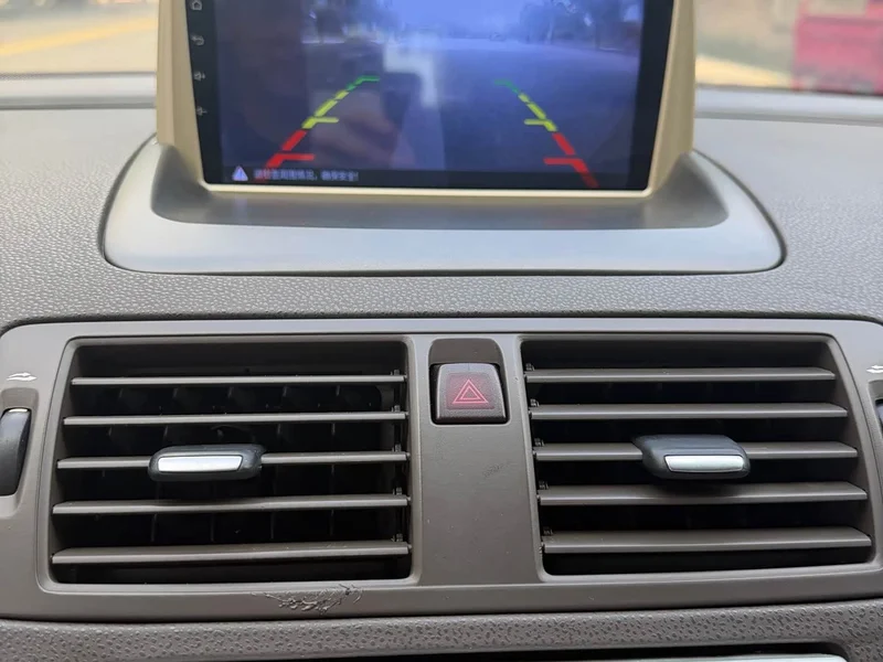 Volvo S40 — фото 15