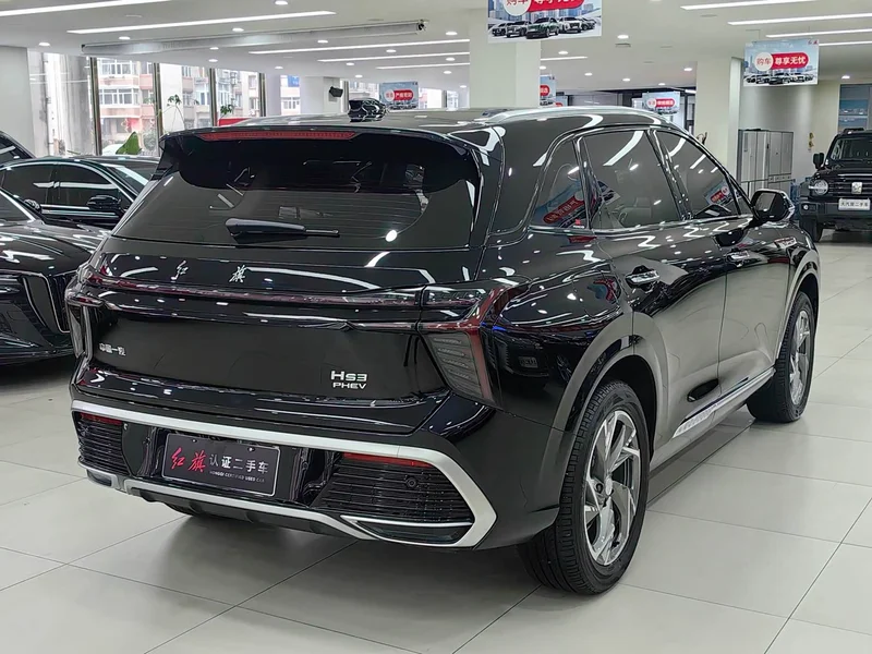 Hongqi HS3 PHEV — фото 12