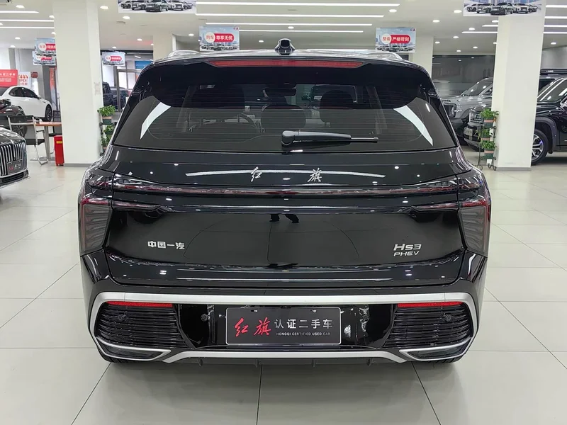 Hongqi HS3 PHEV — фото 10