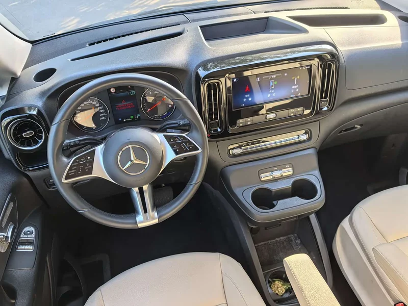 Mercedes-Benz Vito — фото 9