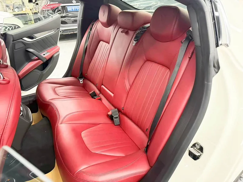 Maserati Ghibli — фото 13