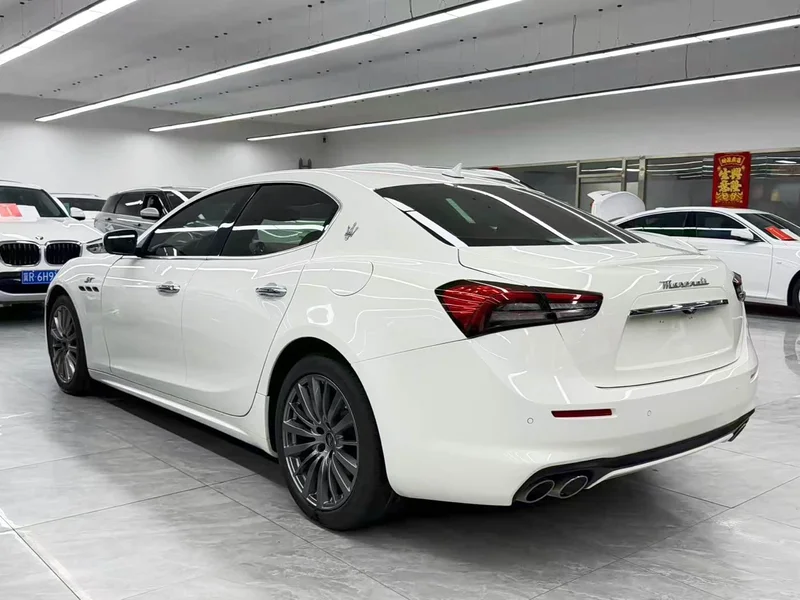 Maserati Ghibli — фото 4