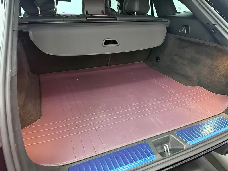 Mercedes-Benz EQE SUV — фото 15