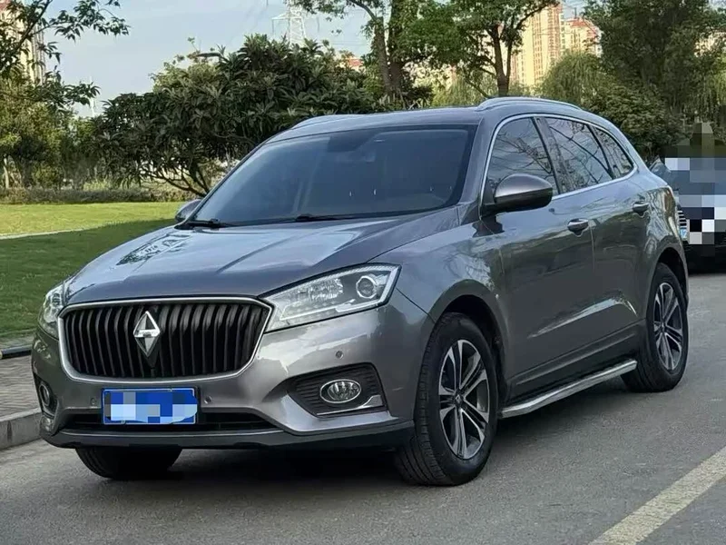 Borgward BX7 — фото 1