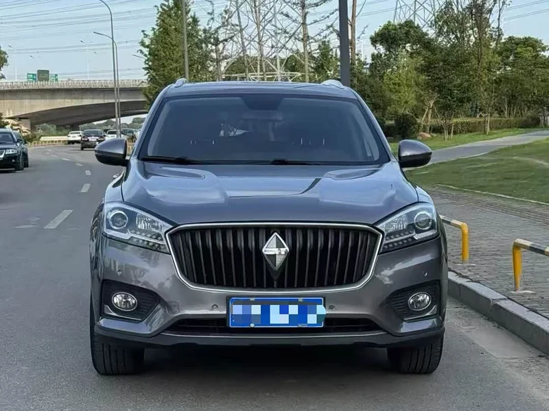 Borgward BX7 — фото 2