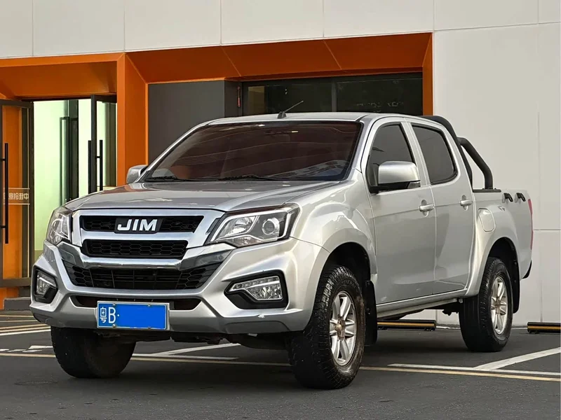 Isuzu RE-MAX Ruimai — фото 1