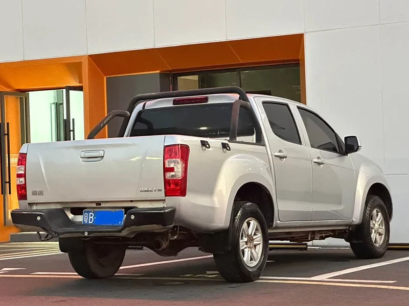 Isuzu RE-MAX Ruimai — фото 11