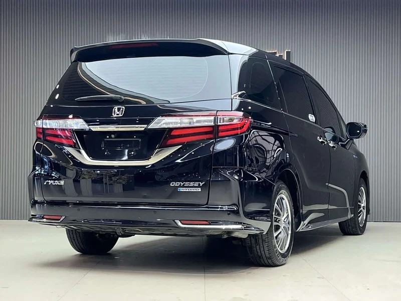 Honda Odyssey — фото 3