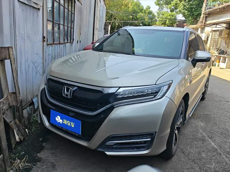 Honda UR-V — фото 1