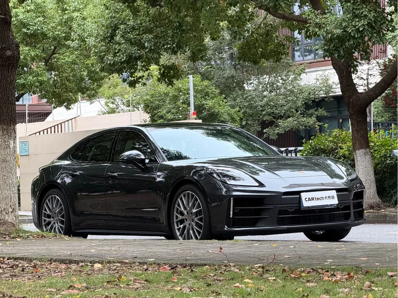 Porsche Panamera — фото 3