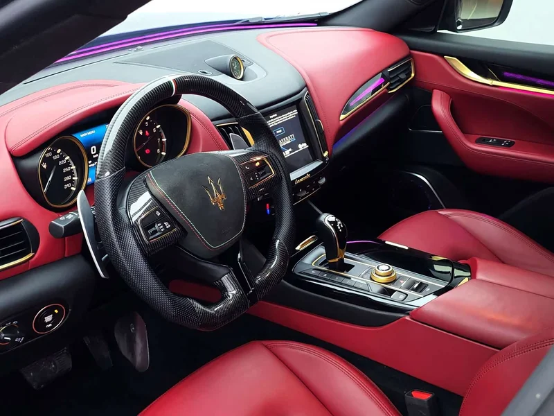 Maserati Levante — фото 11