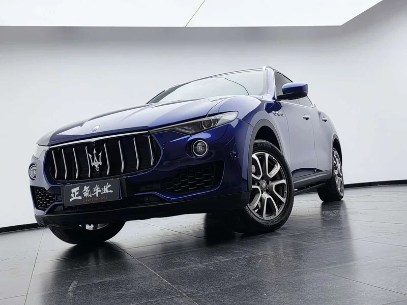 Maserati Levante — фото 2