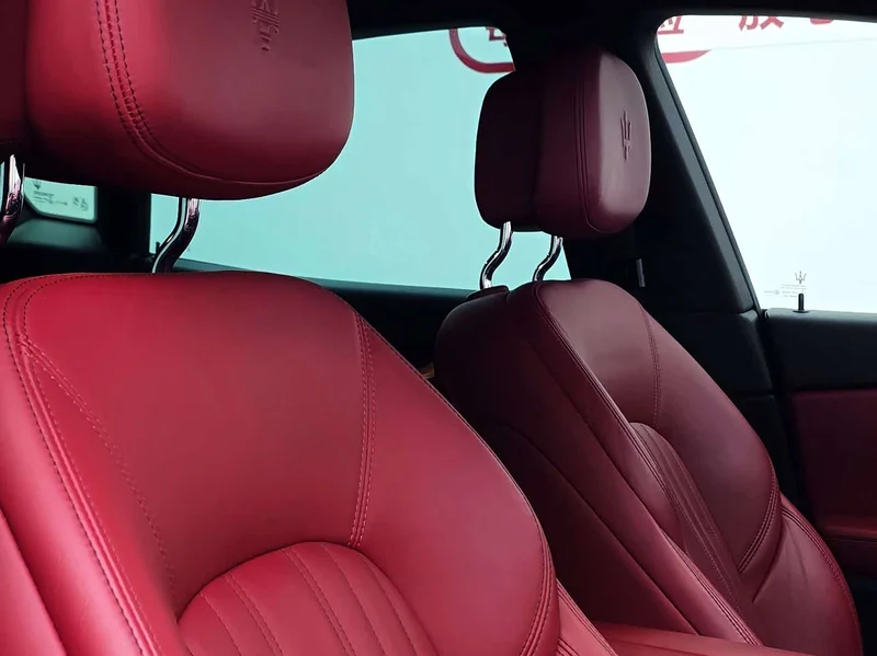 Maserati Levante — фото 26