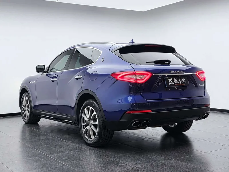 Maserati Levante — фото 41