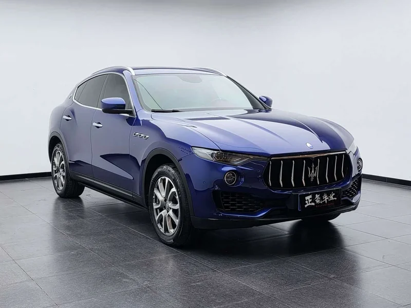 Maserati Levante — фото 6