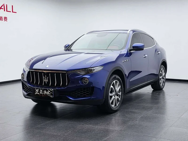 Maserati Levante — фото 7