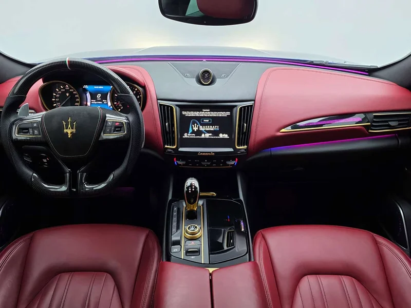 Maserati Levante — фото 10