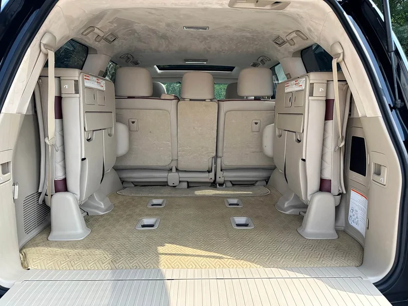 Toyota Land Cruiser (Imported) — фото 11