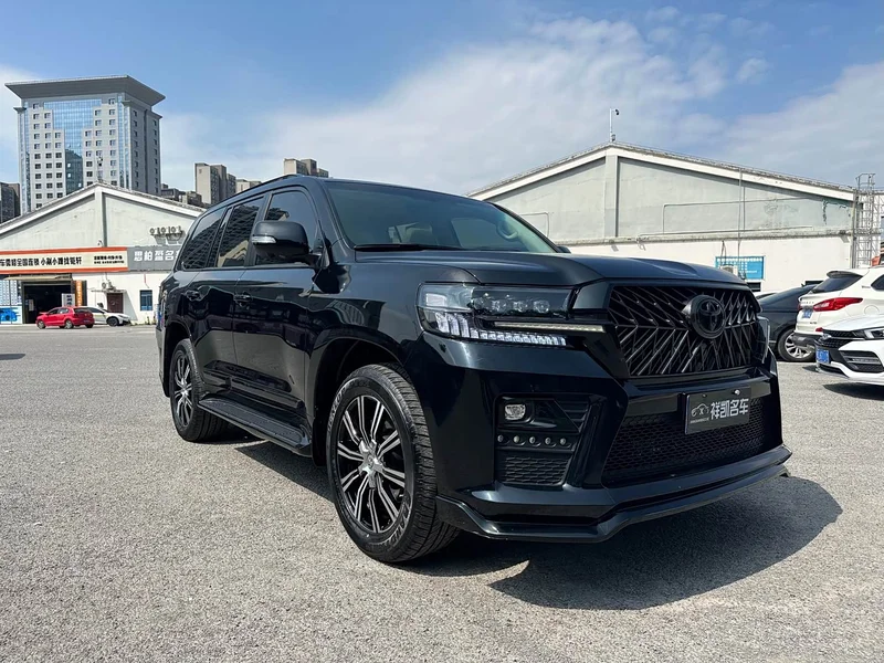 Toyota Land Cruiser (Imported) — фото 3