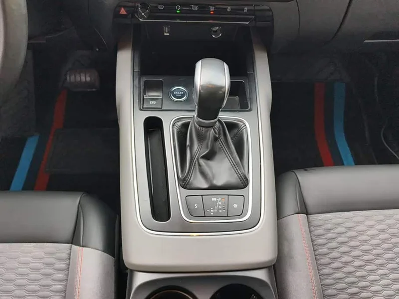 Peugeot C5 Aircross — фото 16