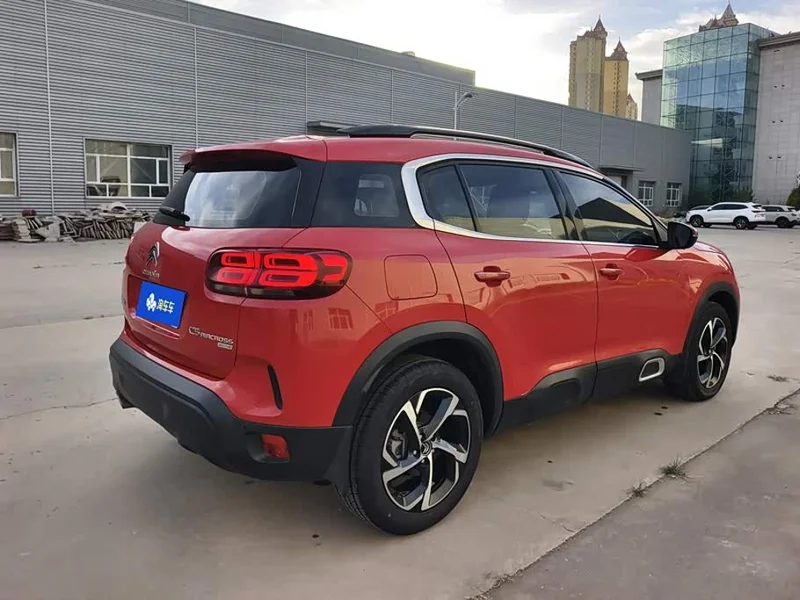 Peugeot C5 Aircross — фото 3