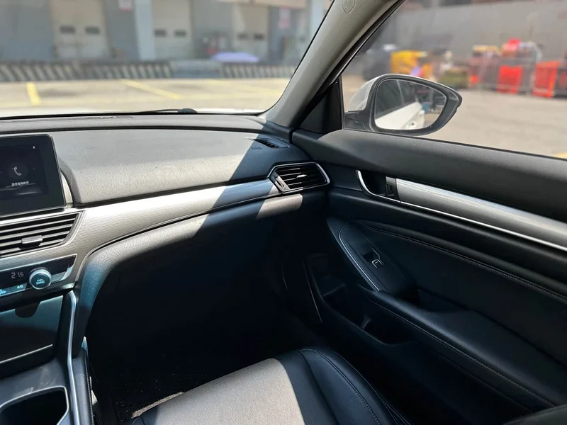 Honda Accord — фото 14