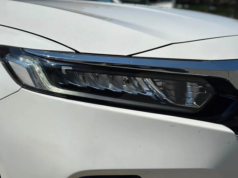 Honda Accord — фото 4