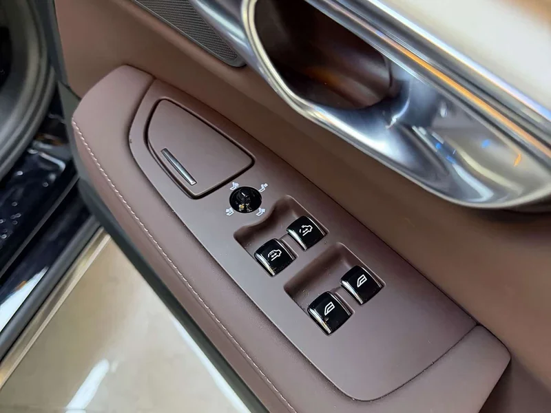 Volvo S90 — фото 18