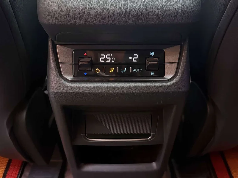 Ford Edge — фото 12
