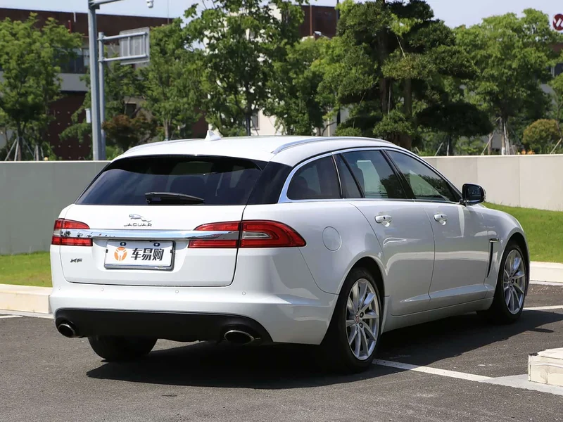 Jaguar XF — фото 20