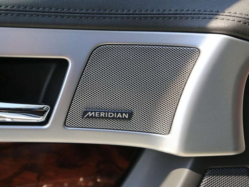 Jaguar XF — фото 9