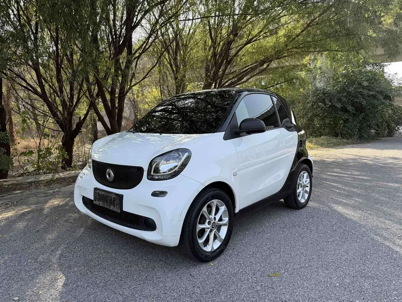 Smart Fortwo — фото 1