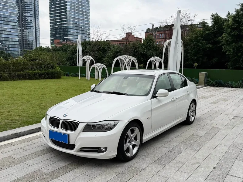BMW 3-Series — фото 13