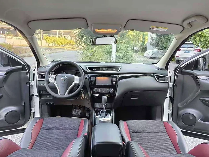 Nissan Qashqai — фото 11