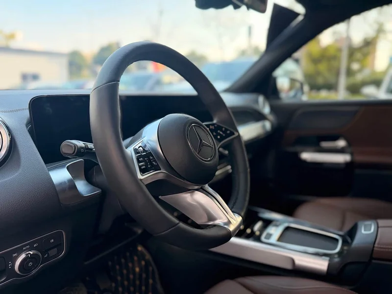 Mercedes-Benz GLB-Class — фото 14