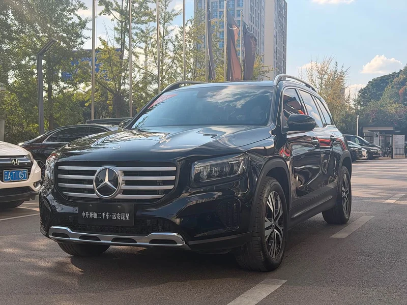 Mercedes-Benz GLB-Class — фото 2