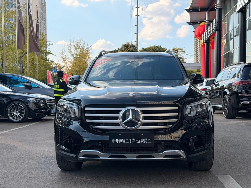 Mercedes-Benz GLB-Class — фото 3
