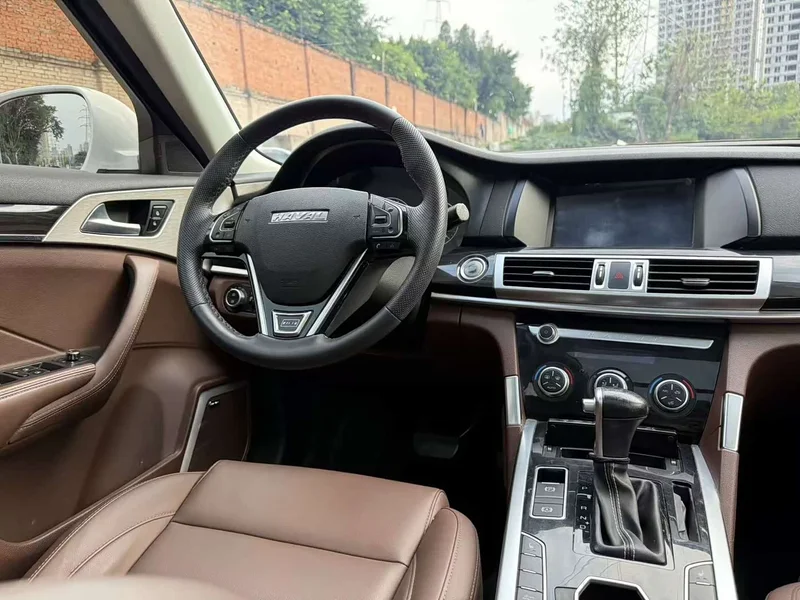 Haval H7 — фото 11