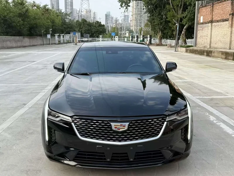 Cadillac CT4 — фото 2
