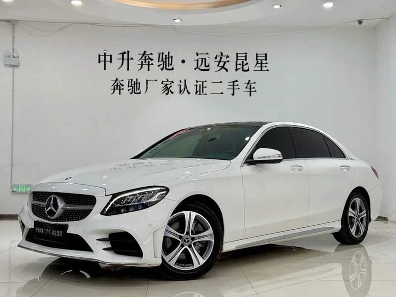 Mercedes-Benz C-Class — фото 1