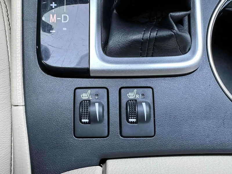 Toyota Highlander — фото 20