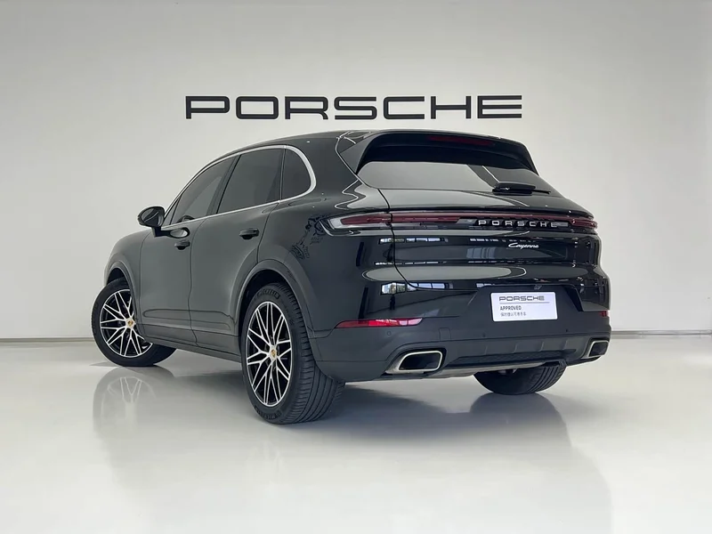 Porsche Cayenne — фото 7