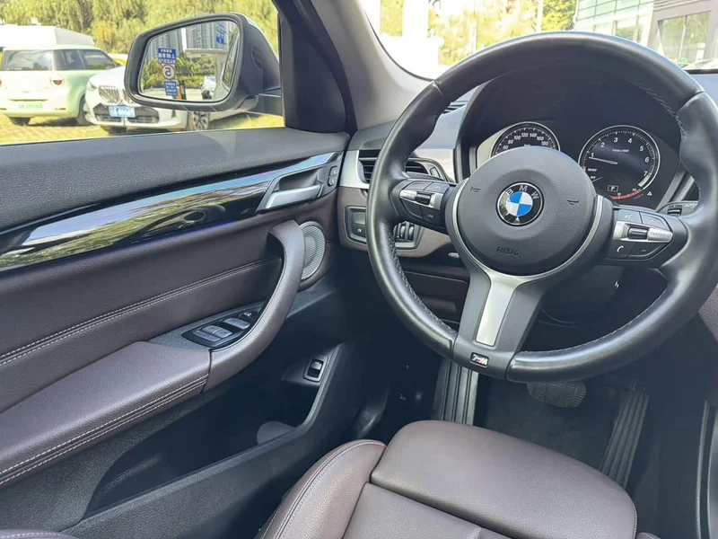 BMW X1 — фото 21