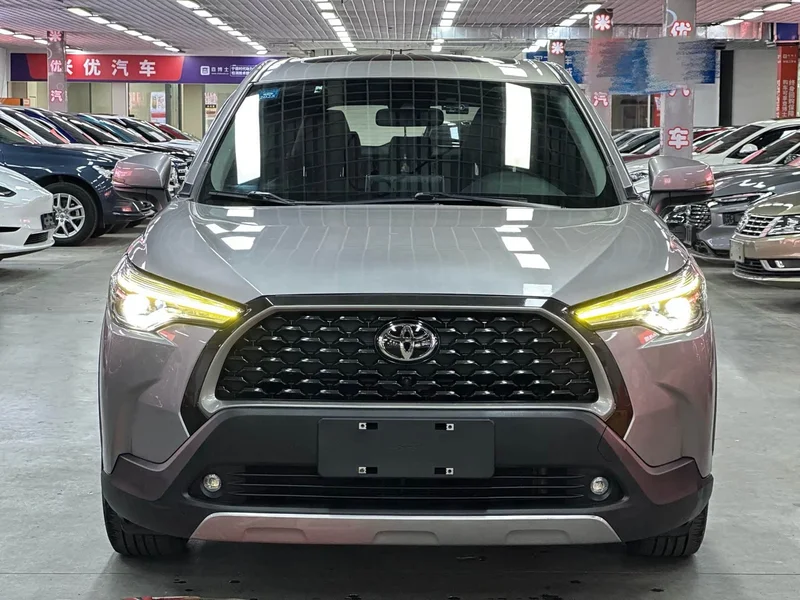 Toyota Corolla Cross — фото 2