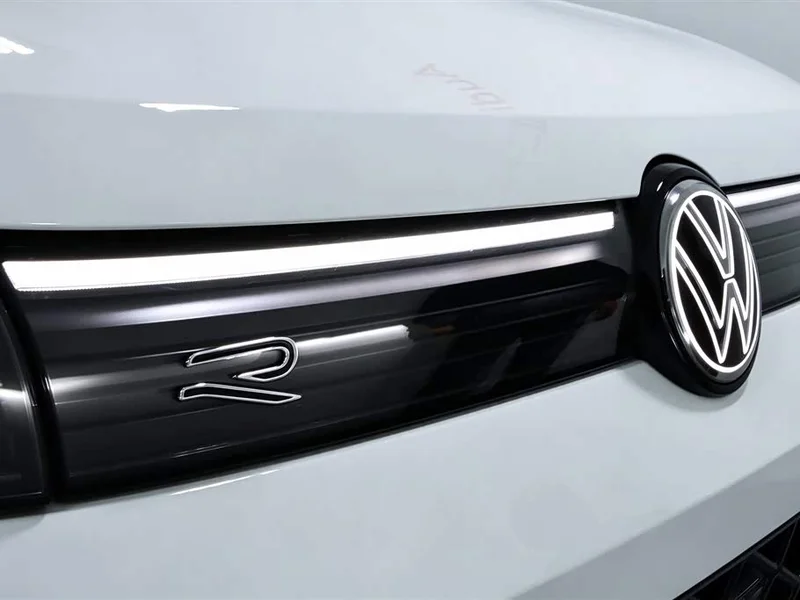 Volkswagen Tiguan L — фото 20