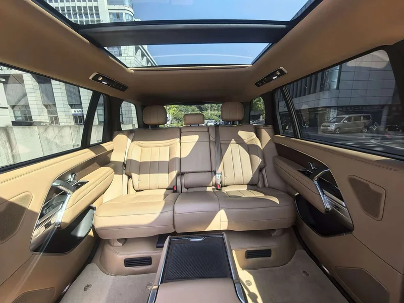 Land Rover Range Rover — фото 11