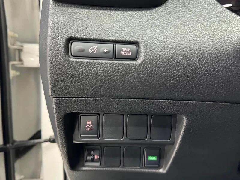 Nissan X-Trail — фото 11