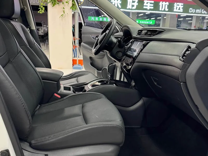 Nissan X-Trail — фото 17