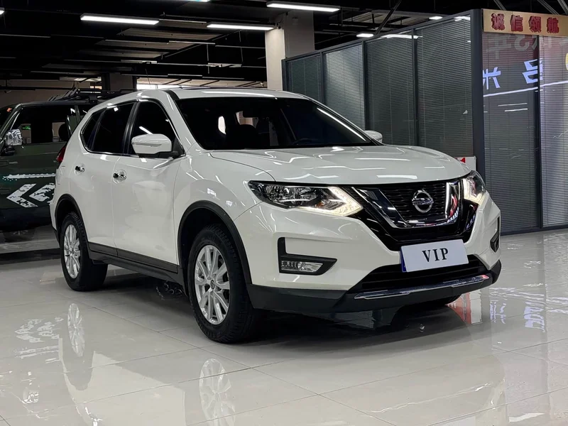 Nissan X-Trail — фото 3